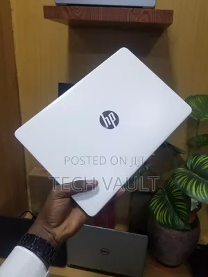 New Laptop HP Stream 14 4GB Intel Celeron SSD 60GB