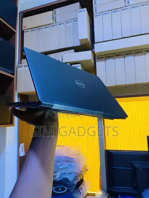 Laptop Dell Latitude 7390 8GB Intel Core i5 SSD 256GB