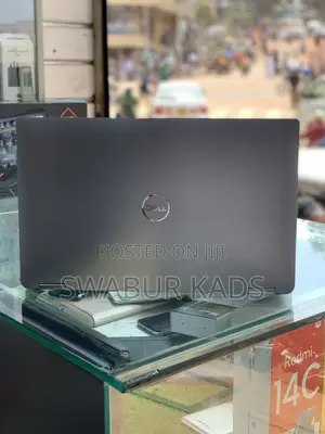 Laptop Dell Latitude 7400 16GB Intel Core i5 SSD 256GB