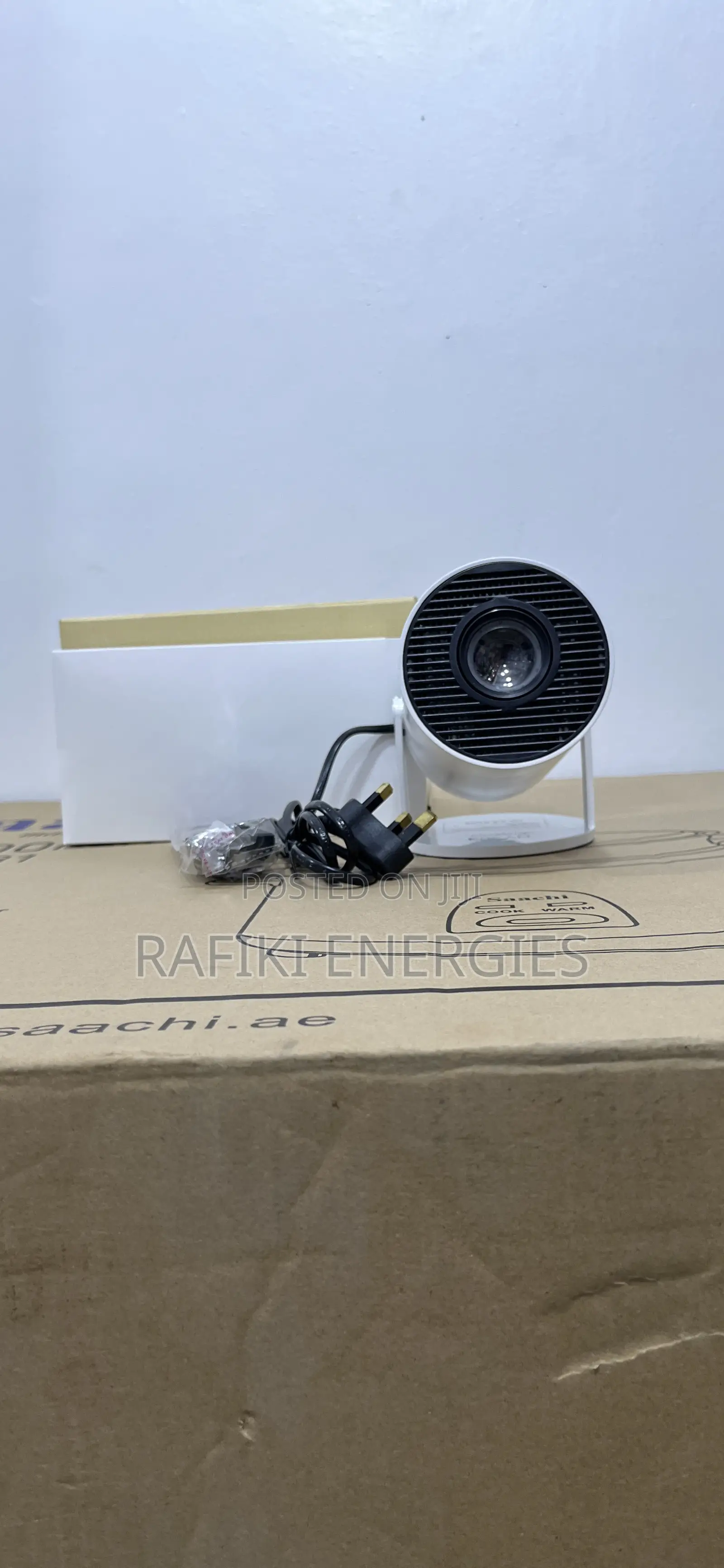 LED Source Mini Projector