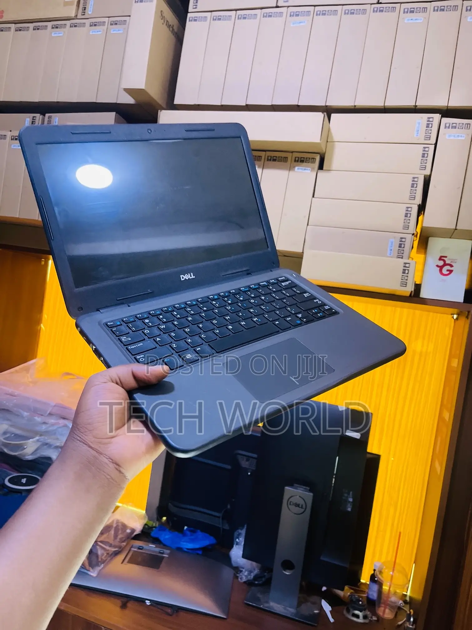 Laptop Dell Latitude 3300 4GB Intel Core i3 SSD 128GB