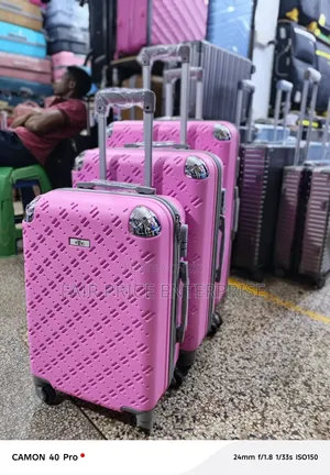 3pcs in 1set.( S, M, L) Waterproof Plastic Suitcases Full Set