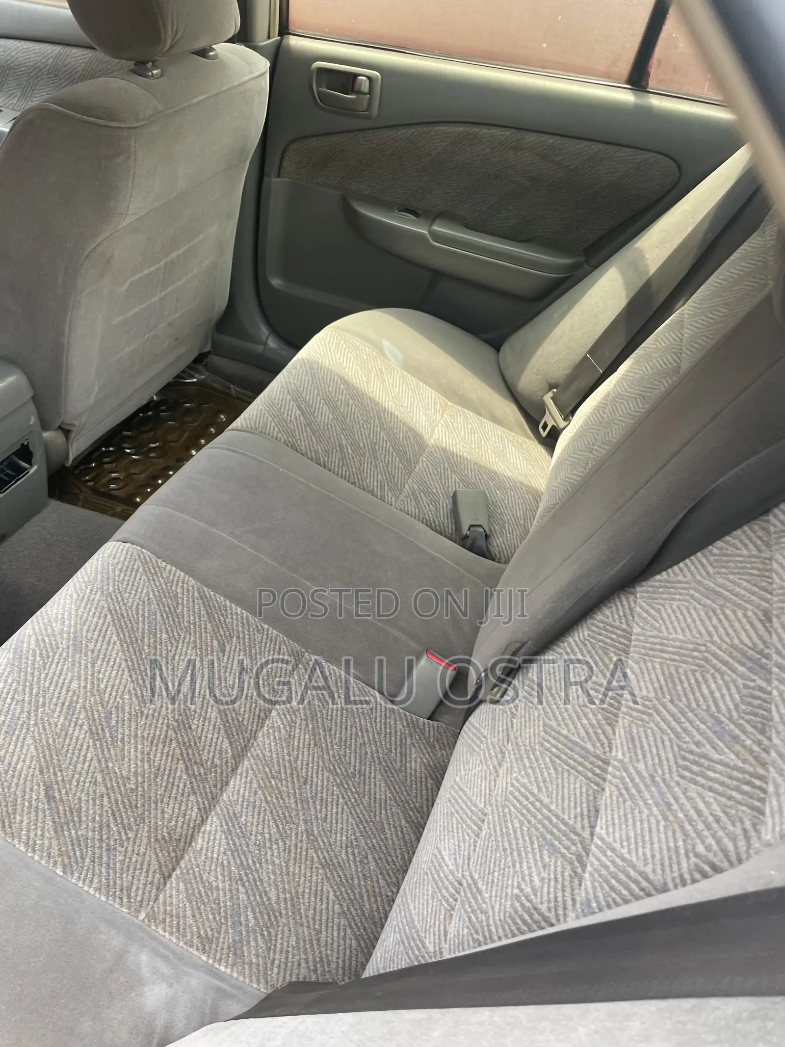 Toyota Premio 2002