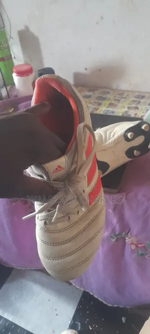 Football Boots for Teens From Abroad