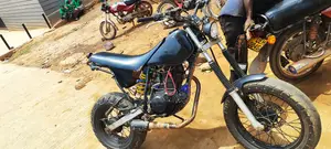 Yamaha 1998 Black