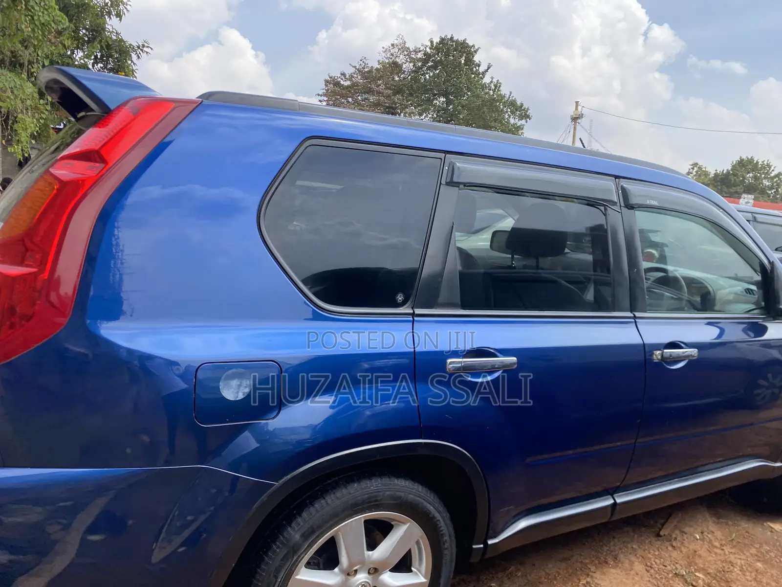 Nissan X-Trail 2010 Blue
