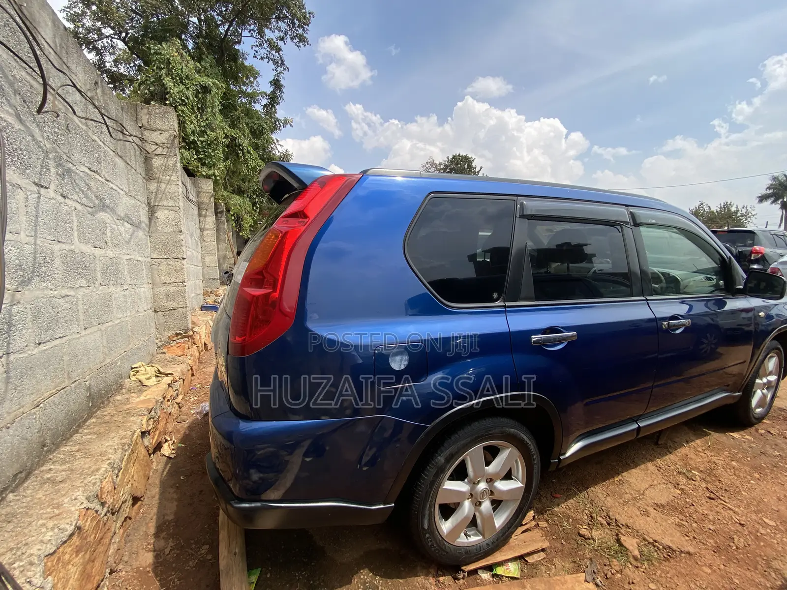 Nissan X-Trail 2010 Blue