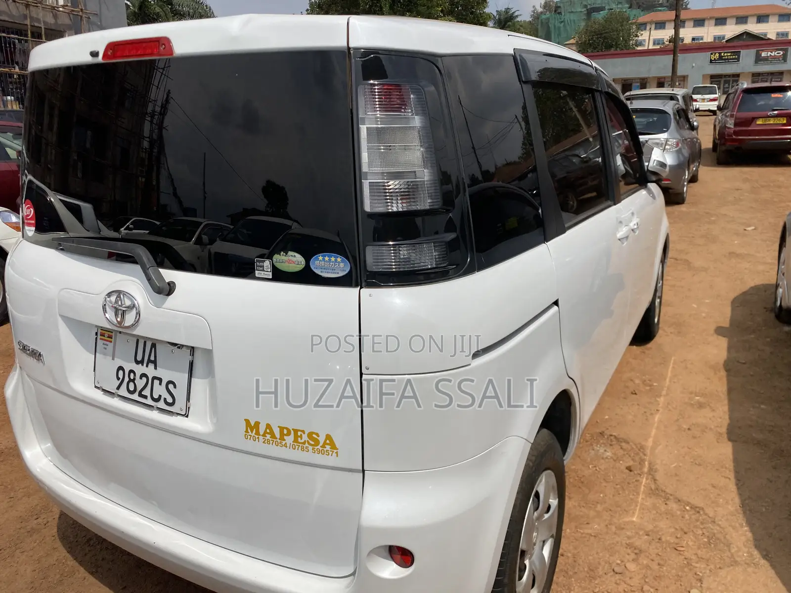 Toyota Sienta 2012 White
