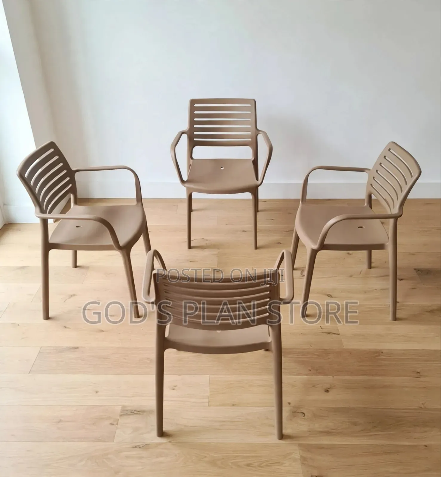 Dust-Proof/Waterproof Plastic Chairs Plastic Chairs for Outdoor Bars