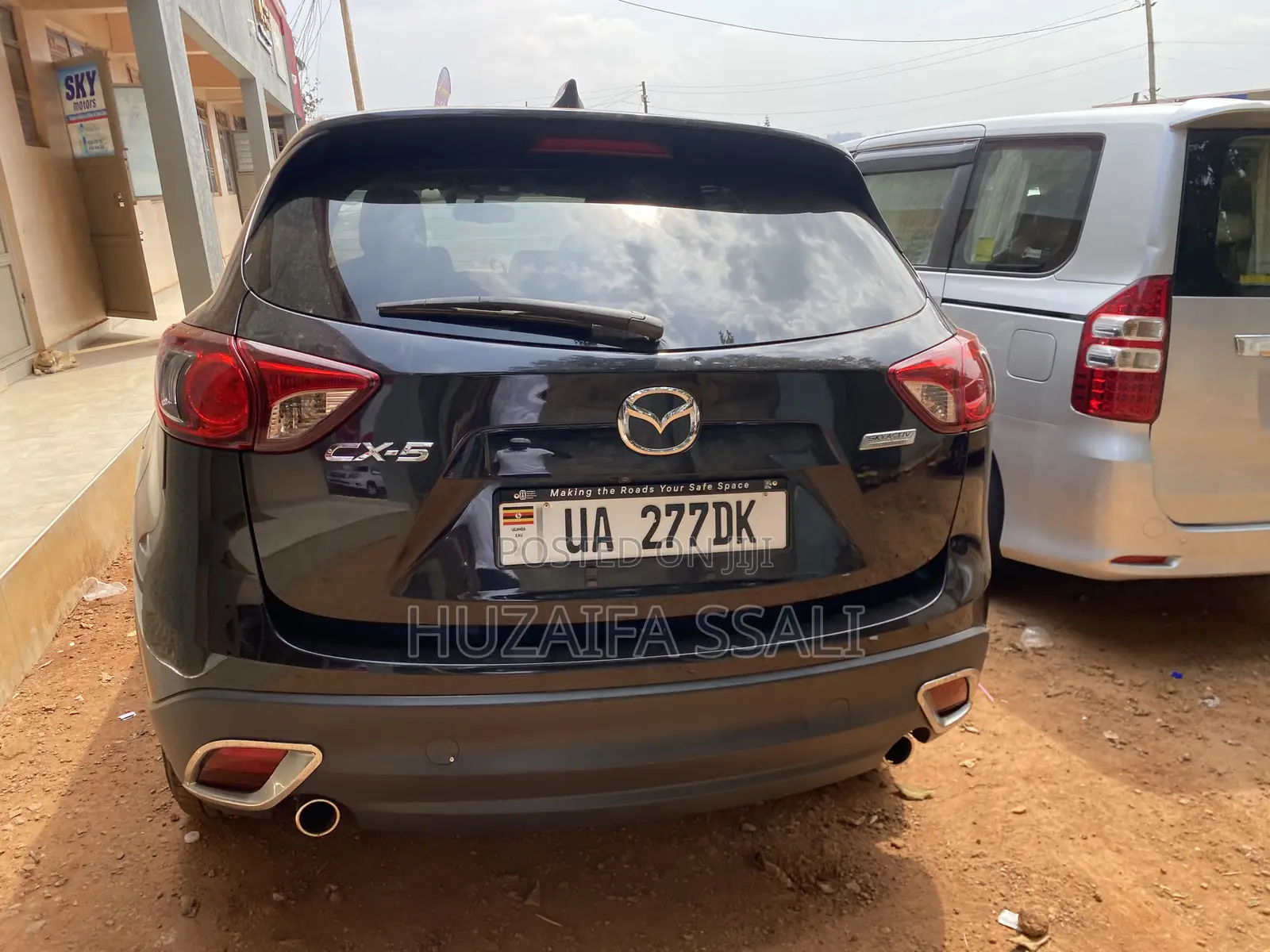 Mazda CX-5 2022 Black