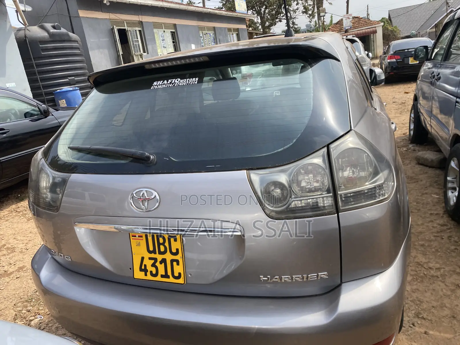 Toyota Harrier 2010 Silver