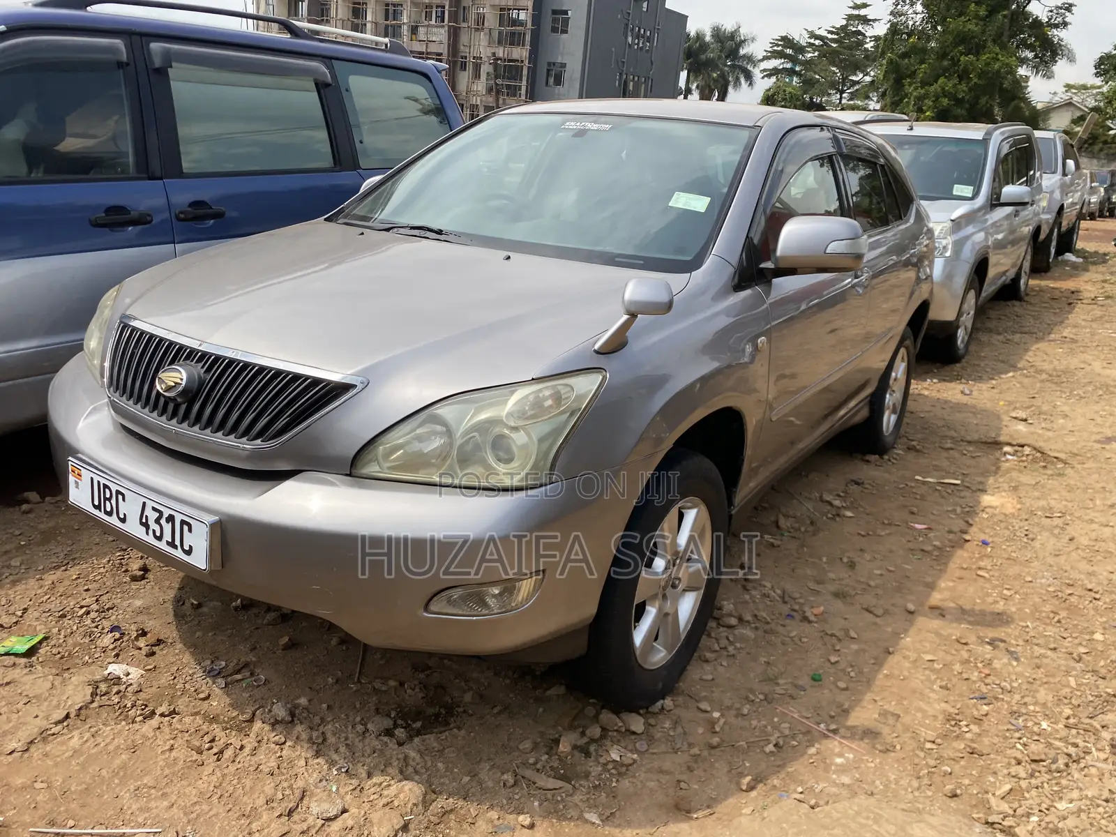Toyota Harrier 2010 Silver