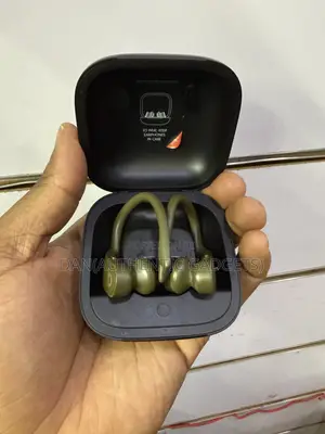 USA  Model Powerbeats Pro in Brand New Condition