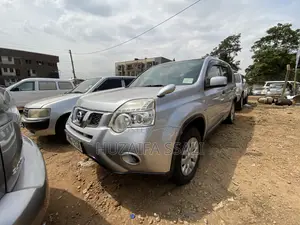 Nissan X-Trail 2010 Silver