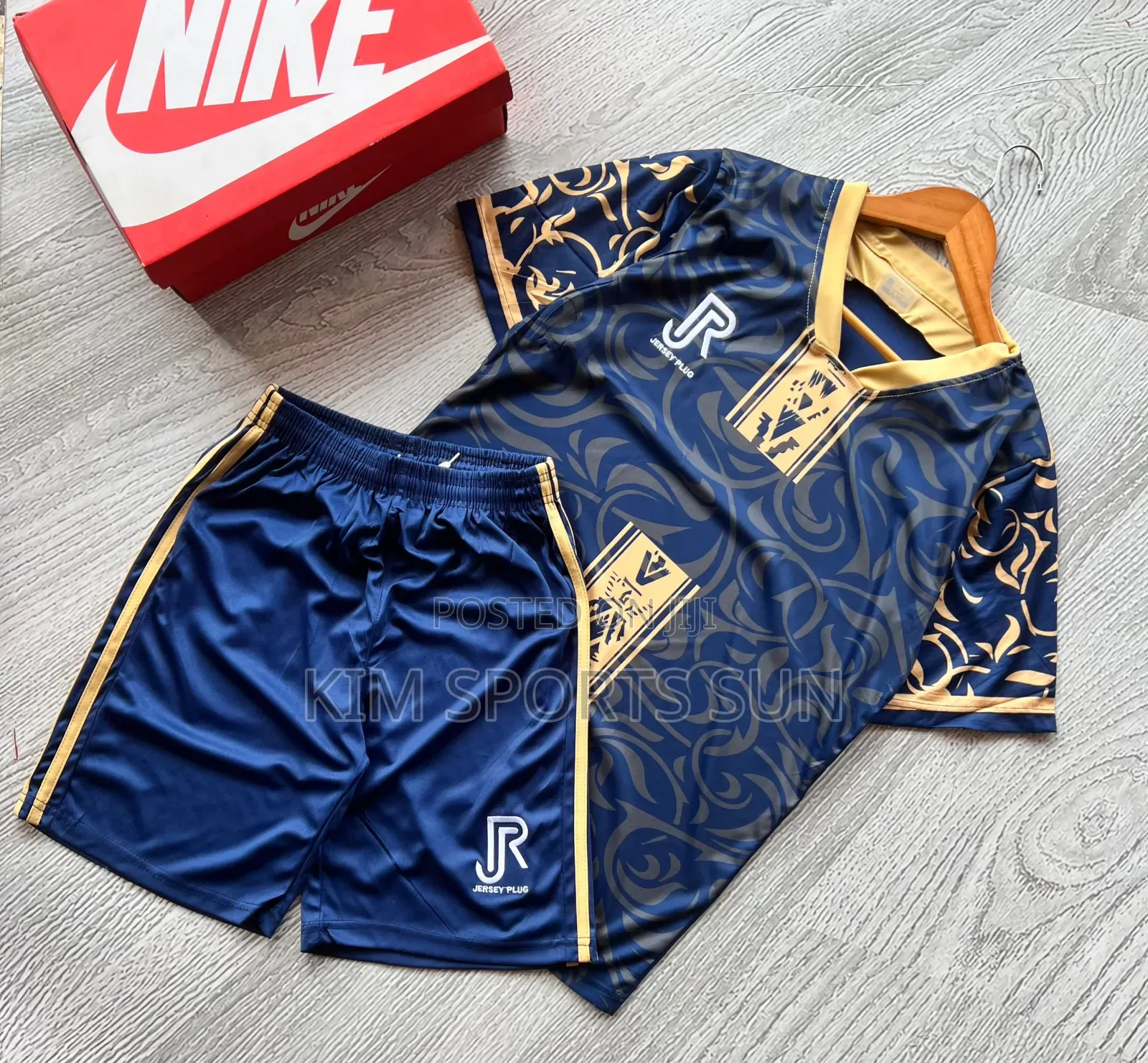 Plain Kits
