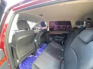 Subaru Outback 2011 Red