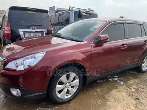 Subaru Outback 2011 Red