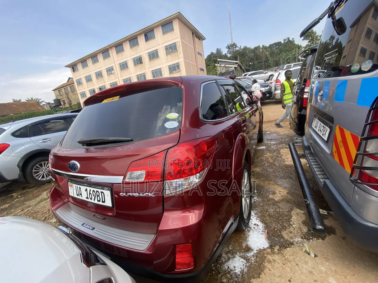 Subaru Outback 2011 Red
