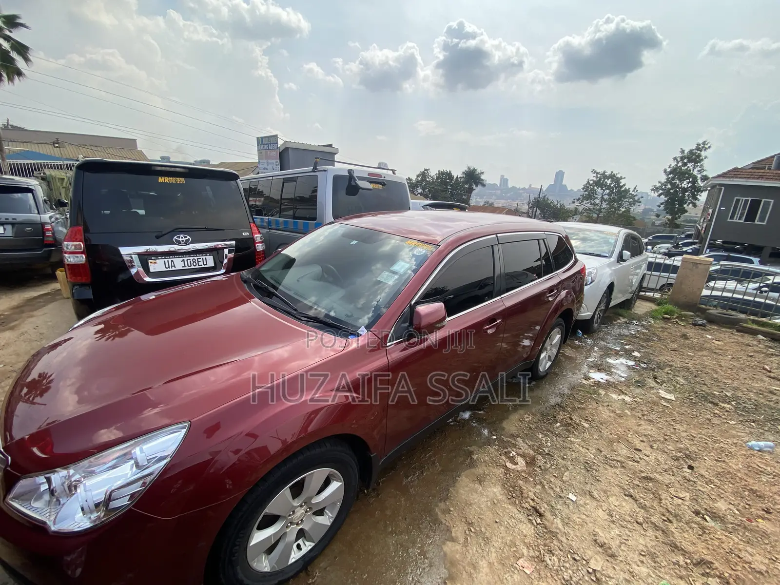 Subaru Outback 2011 Red