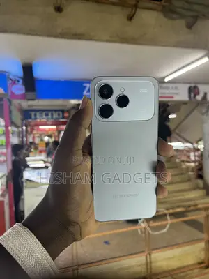 Tecno Spark 40 128 GB Silver