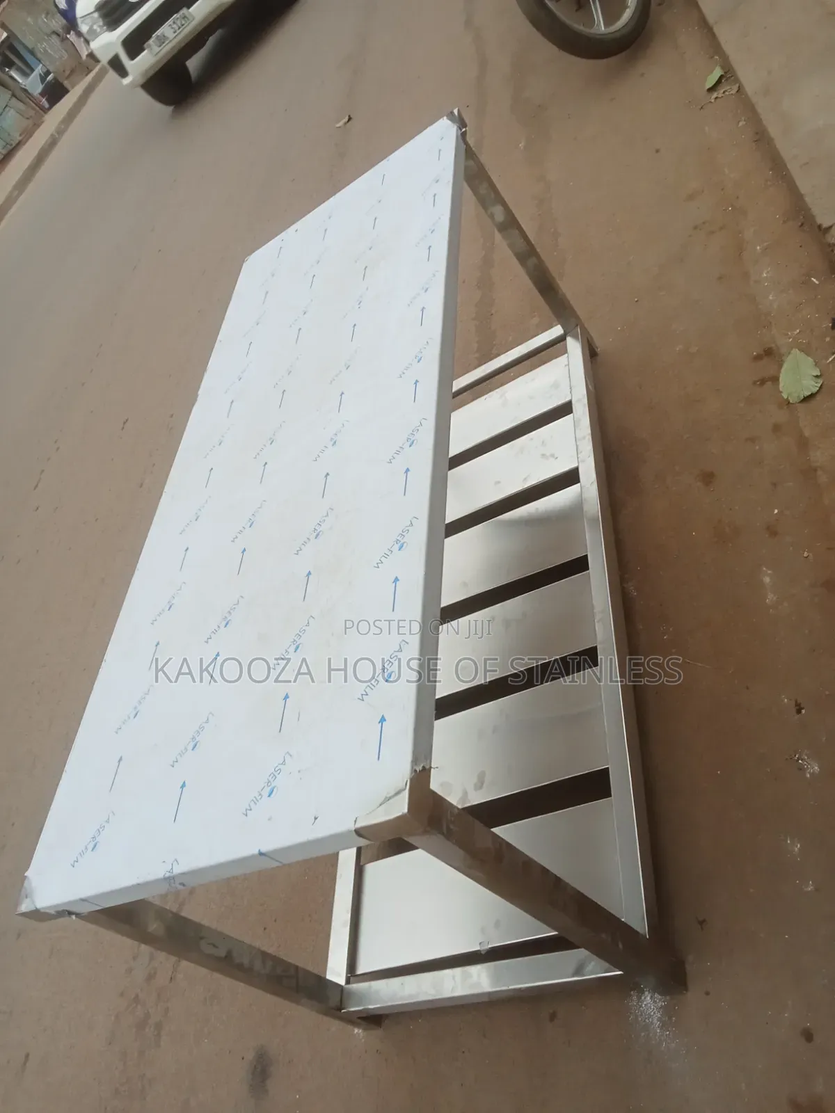 Table Stainless Working