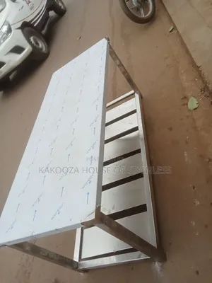 Table Stainless Working