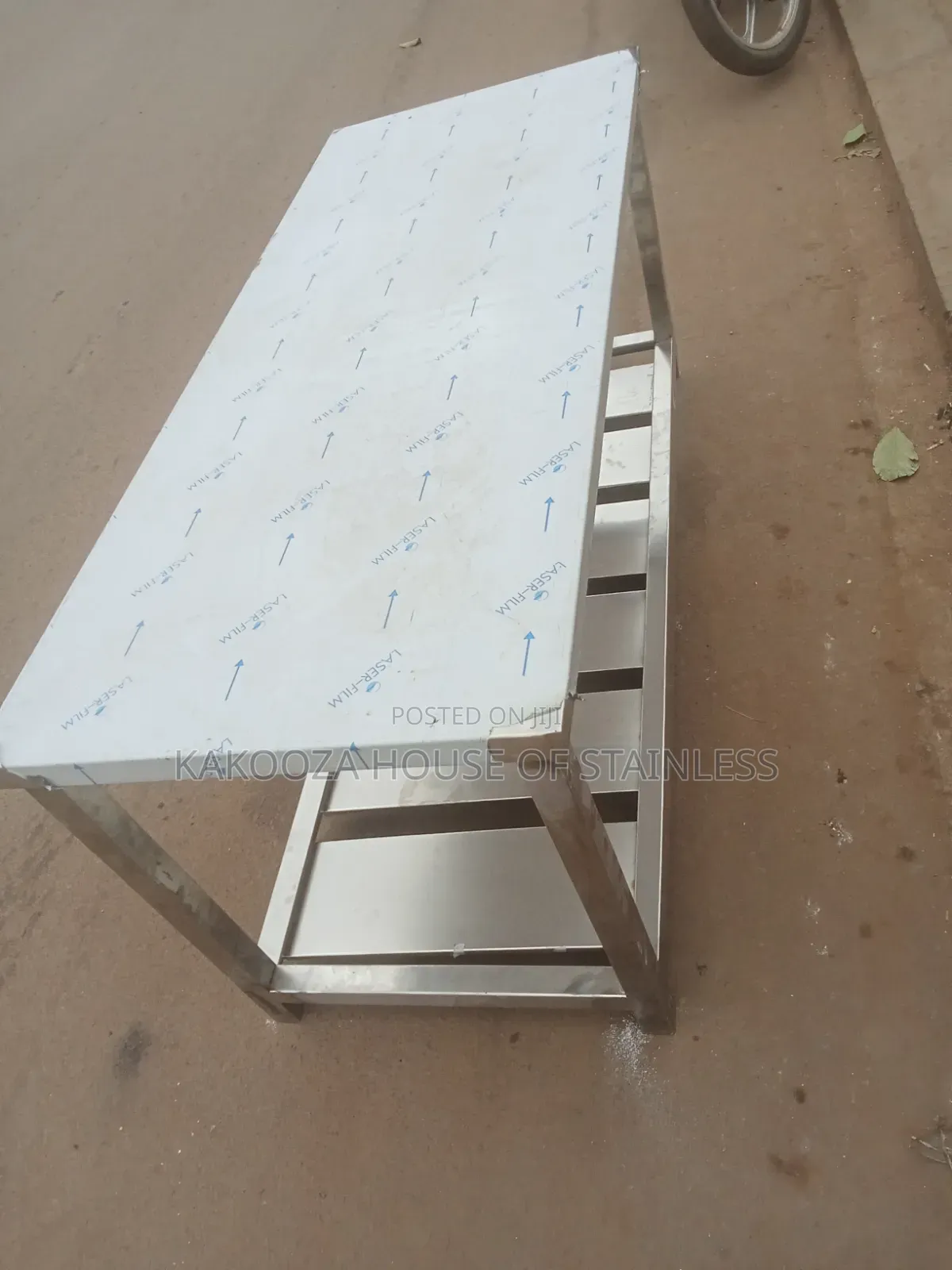 Table Stainless Working