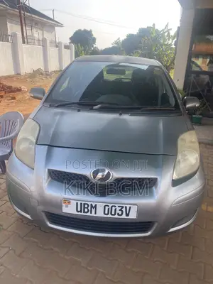 Toyota Vitz 1.3 AWD 3dr 2007 Gray