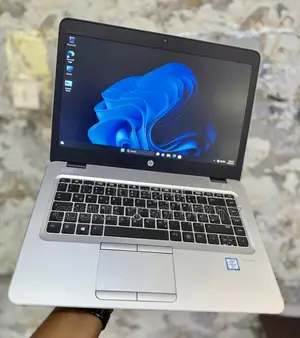 Laptop HP EliteBook 840 G3 8GB Intel Core i5 SSHD+SSD 256GB