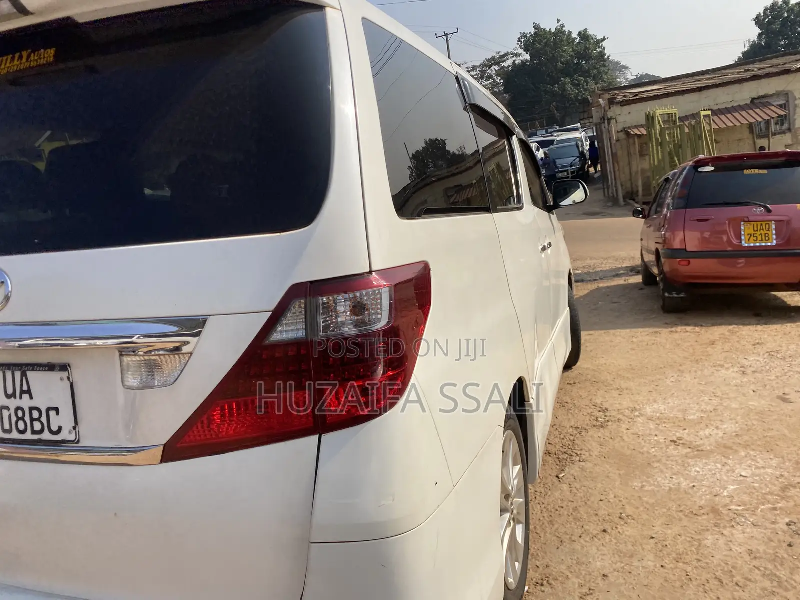 Toyota Alphard 2012 White