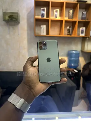 Apple iPhone 11 Pro 64 GB Green
