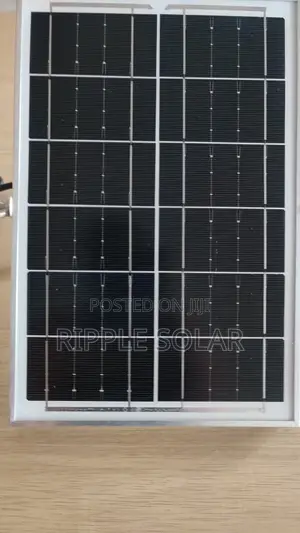200W Solar Flood Light 8W Panel Remote IP65