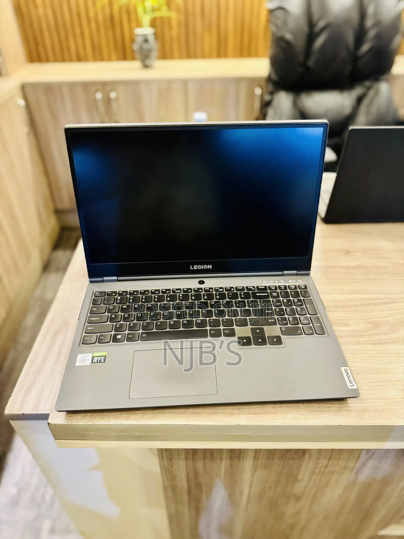 Laptop Lenovo Legion 5 8GB Intel Core i7 SSD 128GB
