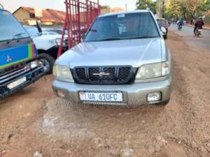Subaru Forester 2004 Gray