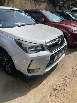 Subaru Forester 2.0XT Premium AWD 2016 White