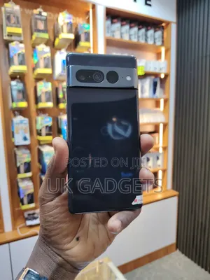 Google Pixel 7 Pro 128 GB Black
