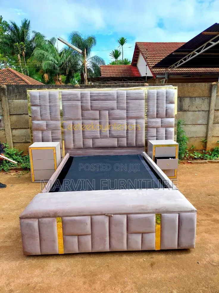 5by6 Square Bottom Bed With Two Bedside Drawer