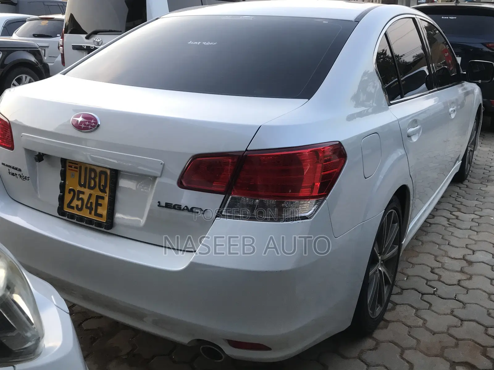 Subaru Legacy 2010 White