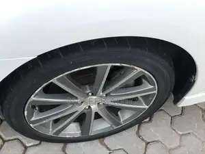 Subaru Legacy 2010 White