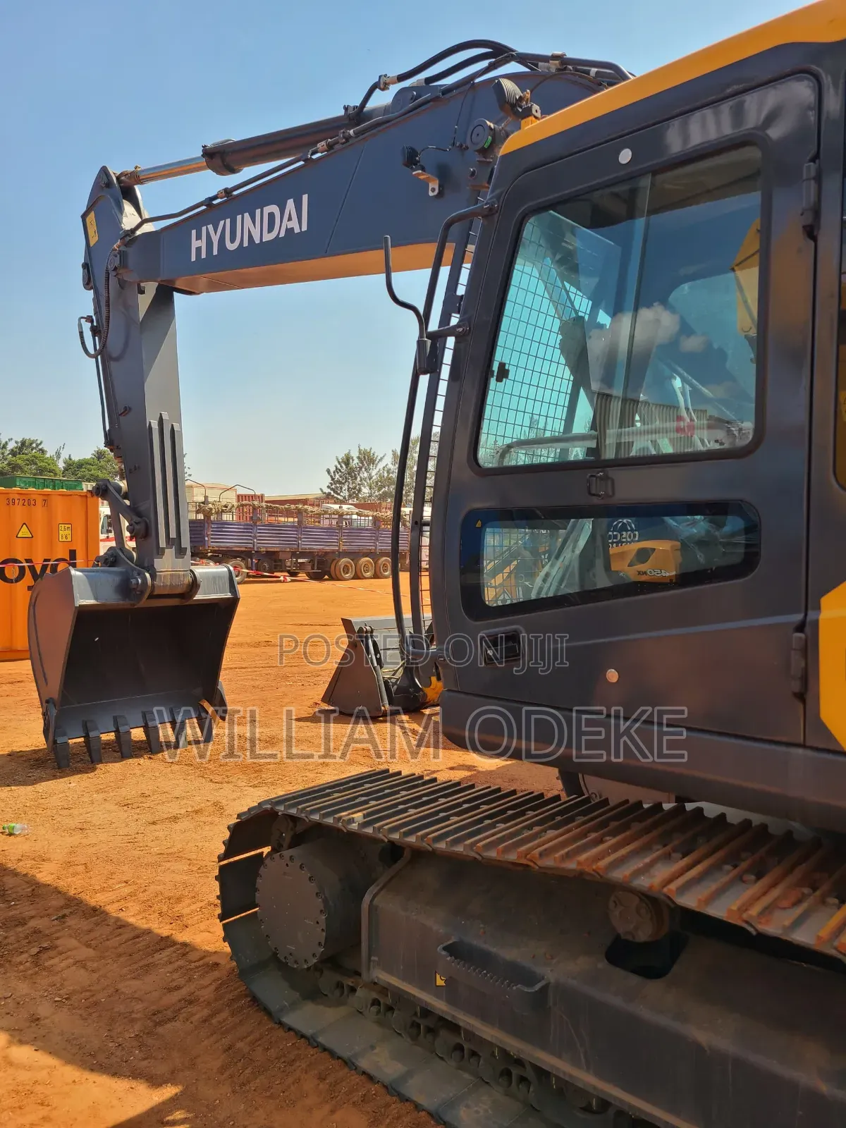 Hyundai R215L