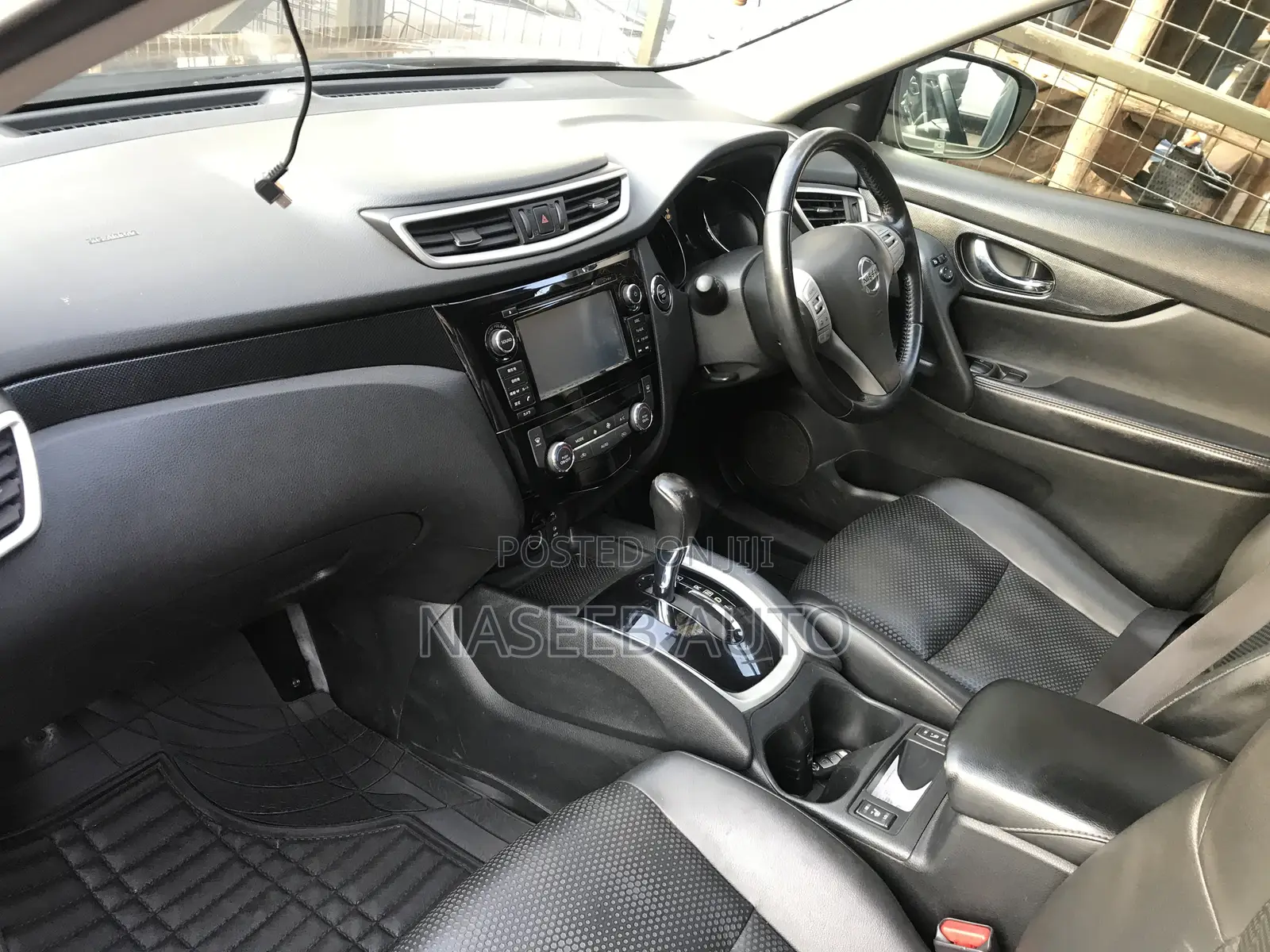 Nissan X-Trail 2015 Black