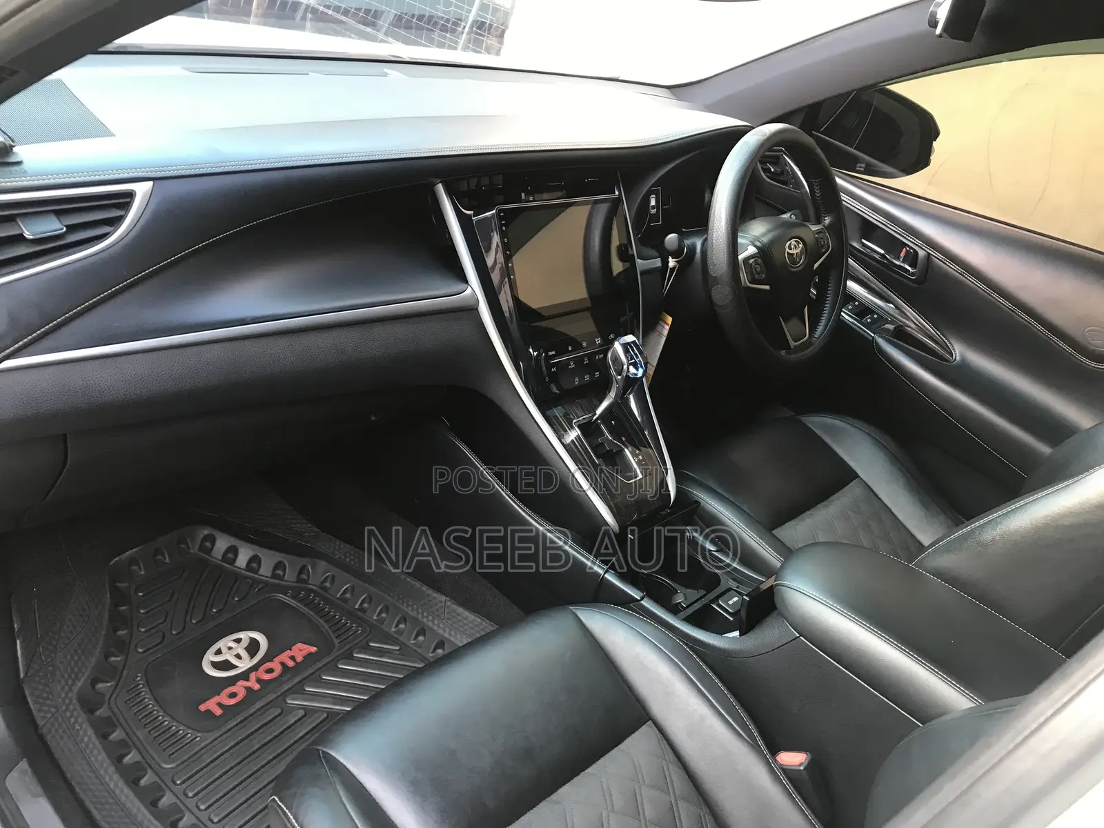 Toyota Harrier 2016 White