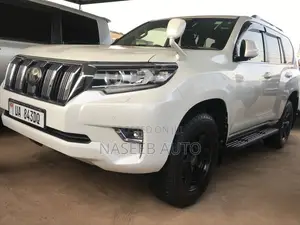 Toyota Land Cruiser Prado 2017 White