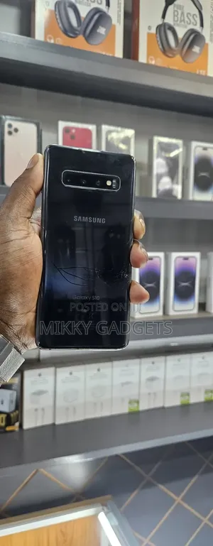 Samsung Galaxy S10 128 GB Black