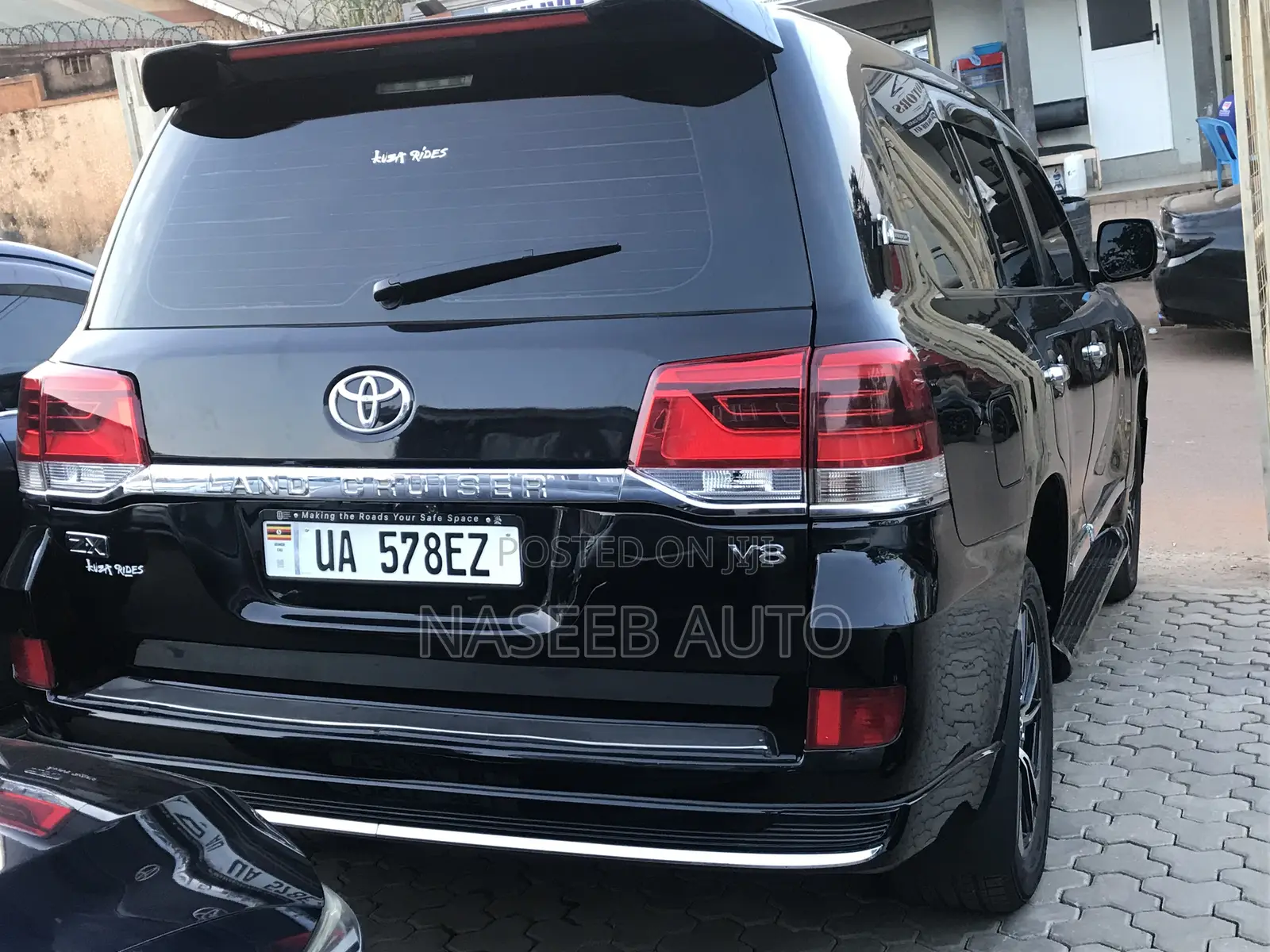 Toyota Land Cruiser Prado 2018 Black