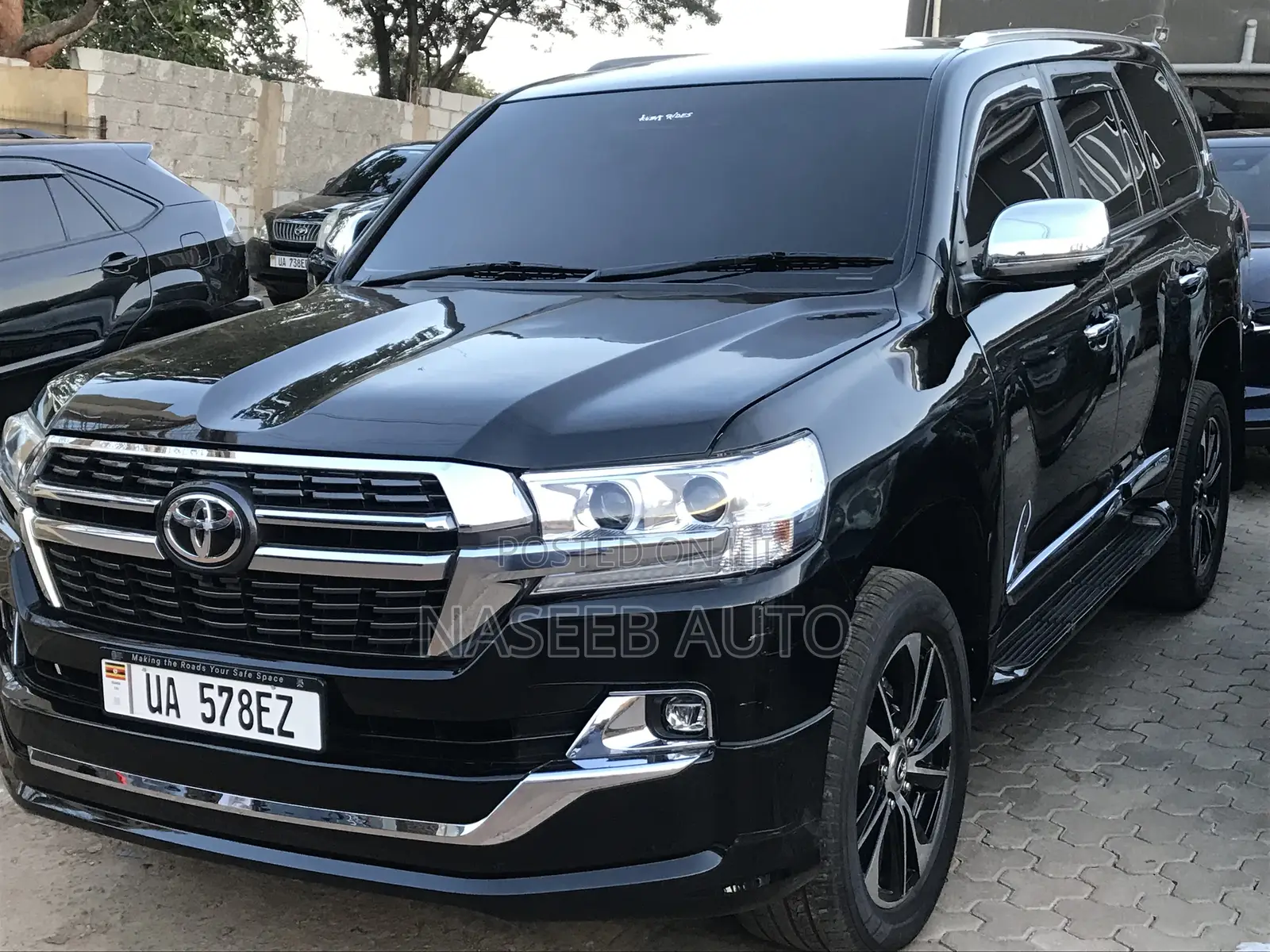 Toyota Land Cruiser Prado 2018 Black