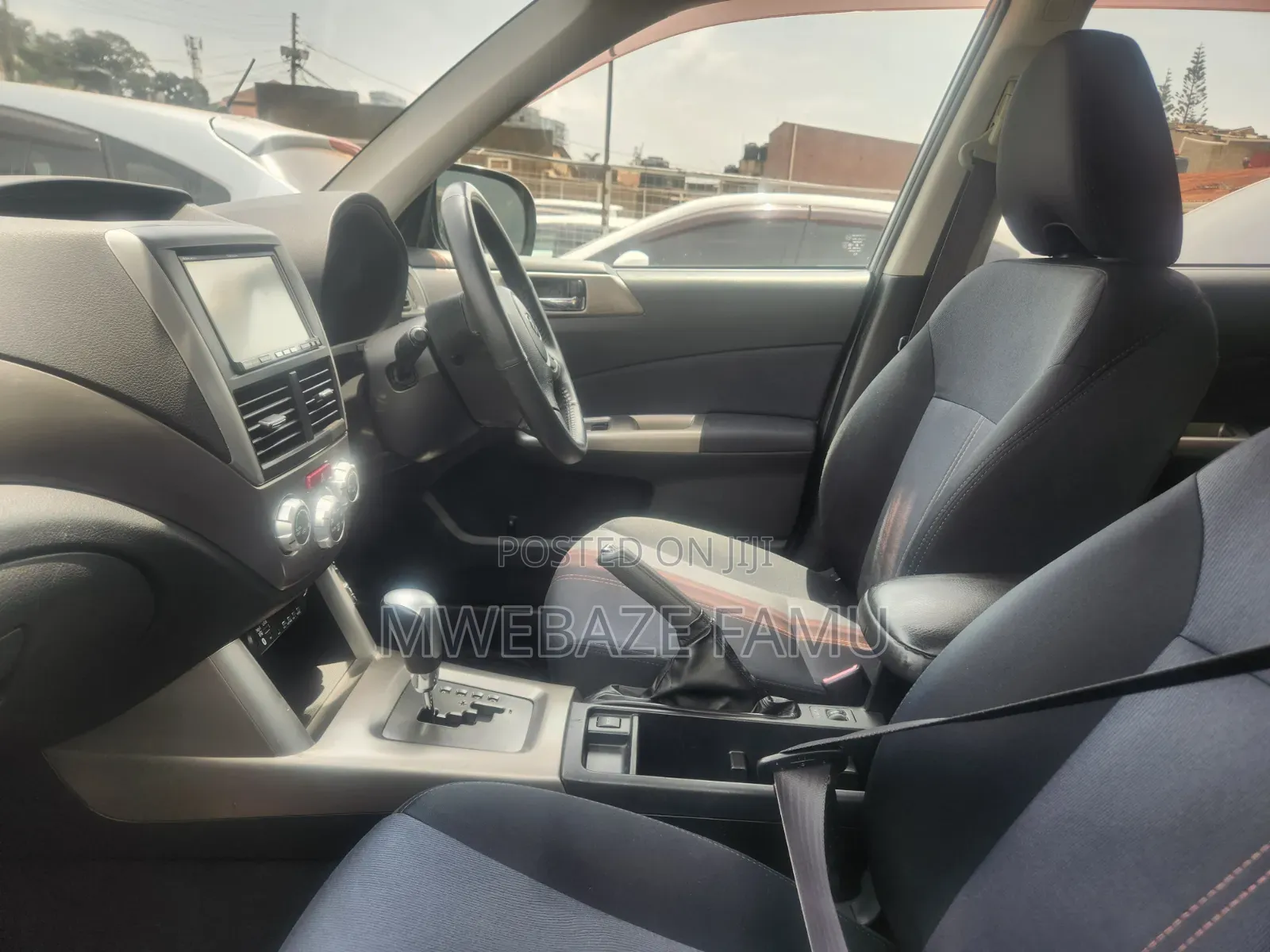 Subaru Forester 2010 Silver