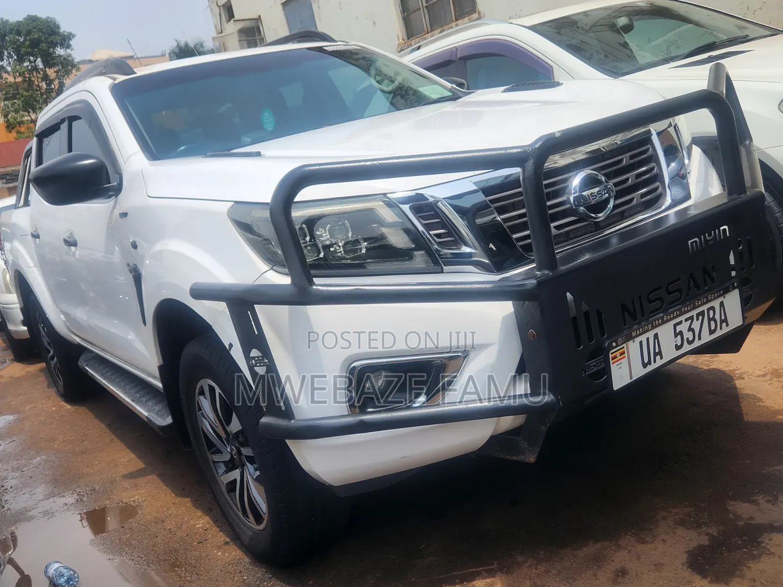 Nissan Navara 2015 White