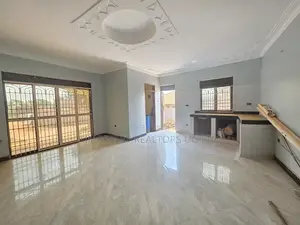 3bdrm House in Division A for sale