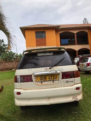 Toyota Ipsum 2009 White